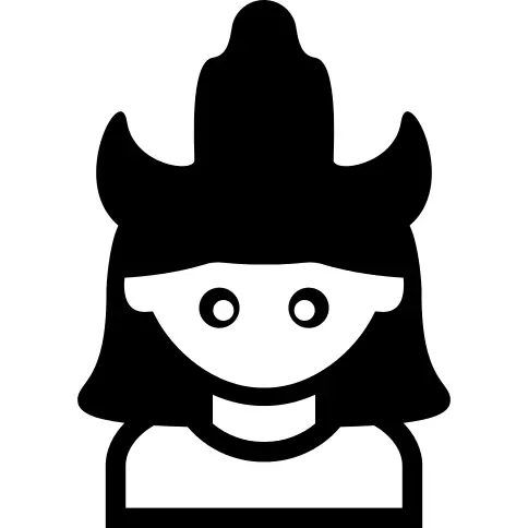 有一个帽子的妇女有两个垫铁的