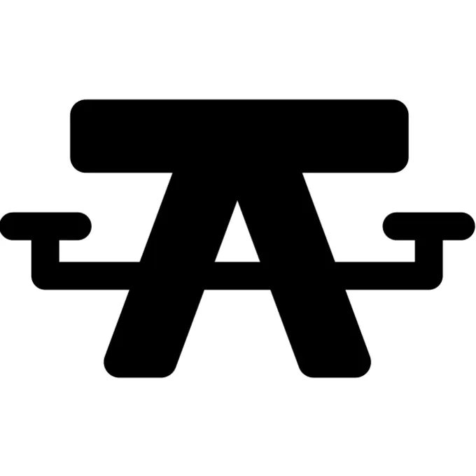 Picnic table