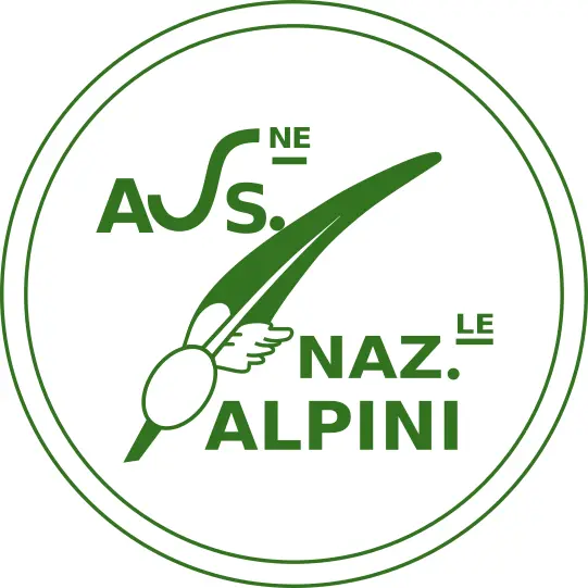 Green alpinist icon