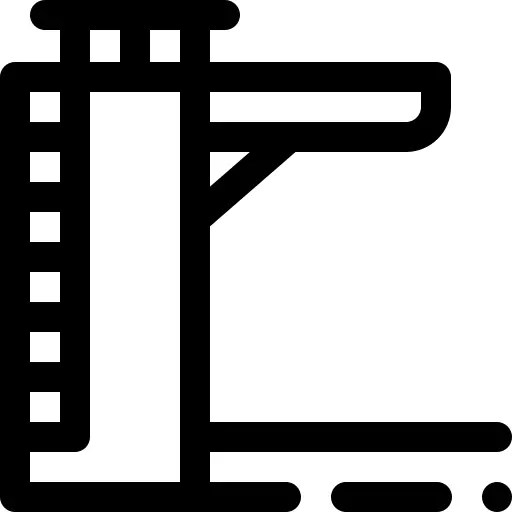 蹦床