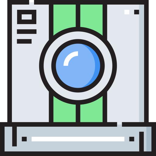 Instant camera
