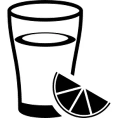 Lemonade on glass with lemon slice